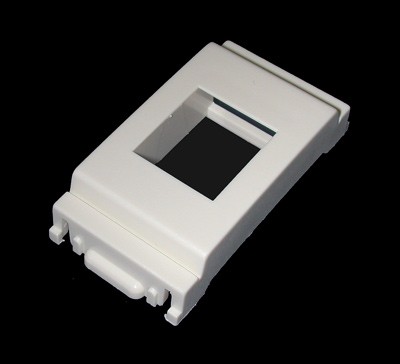 Adattatore Vimar Idea Bianco